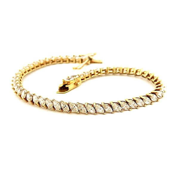 Jewelry - 14K yellow gold and cubic zirconia 7.25” tennis bracelet